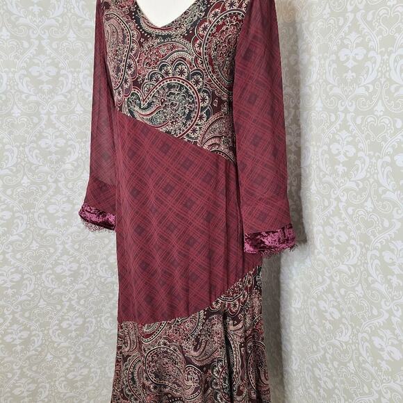 Soft Surroundings Size XS Petite Aideen Mixed Print Maxi Dress - Picture 4 of 11